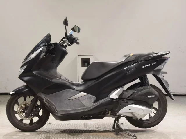 Honda PCX125-3