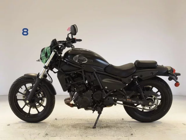 Kawasaki ELIMINATOR 400-3