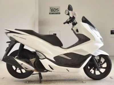 Honda PCX150-3