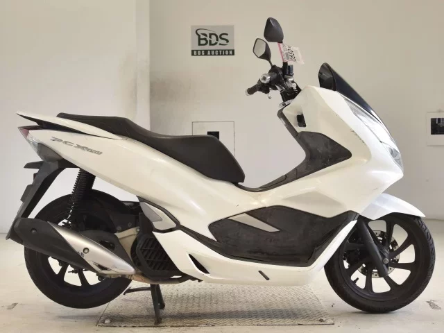 Honda PCX150-3