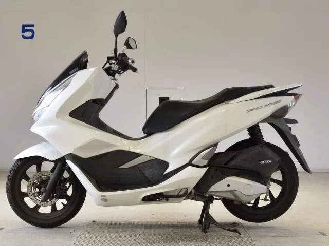Honda PCX150-3