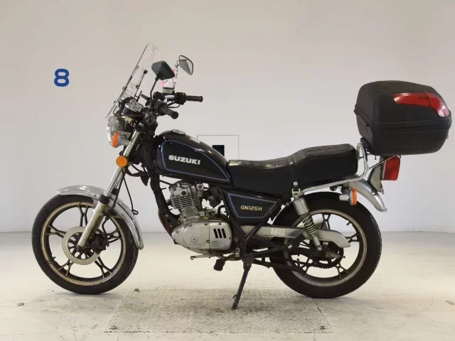Suzuki GN125H