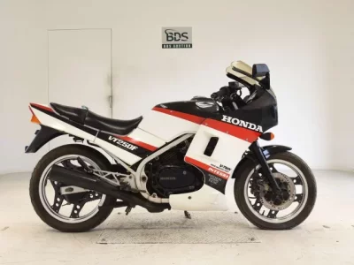 Honda VT250 INTEGRA