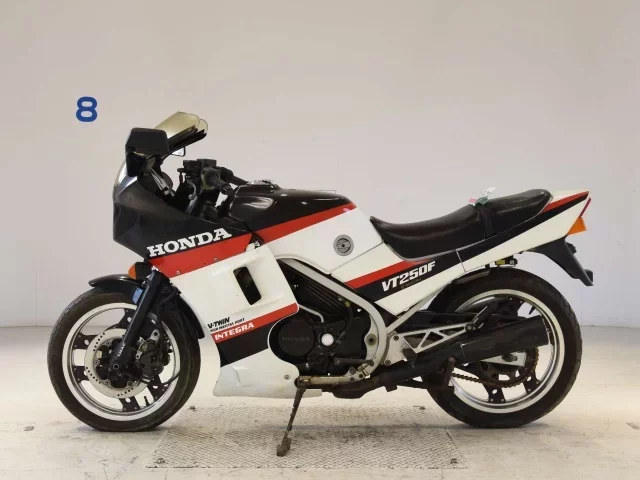 Honda VT250 INTEGRA
