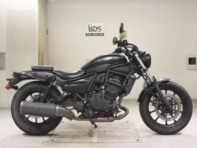 Kawasaki ELIMINATOR 400-3