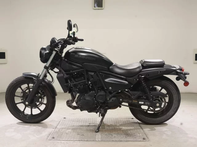 Kawasaki ELIMINATOR 400-3