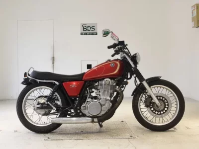 Yamaha SR400-4