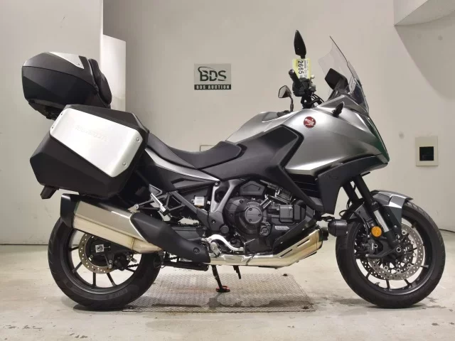 Honda NT1100