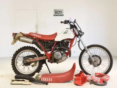 Yamaha SEROW 225-1 SHO LOUIS NOT EQUIPPED