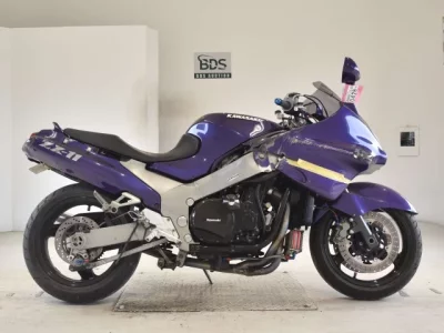 Kawasaki ZZR1100