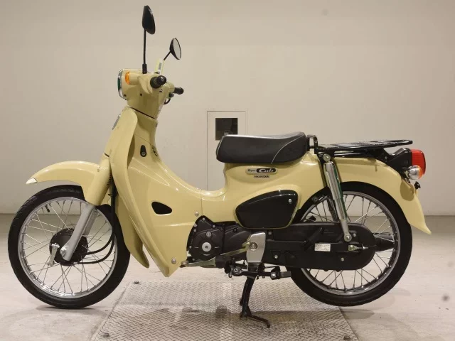 Honda C110-3