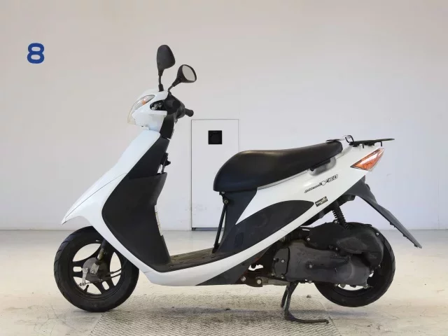 Suzuki ADDRESS V50