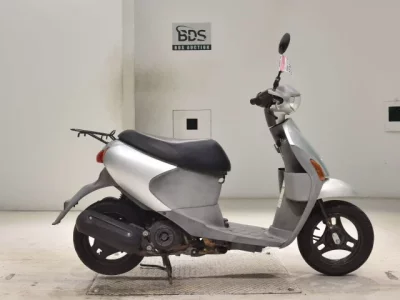 Suzuki LET S4