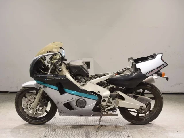 Honda CBR400RR