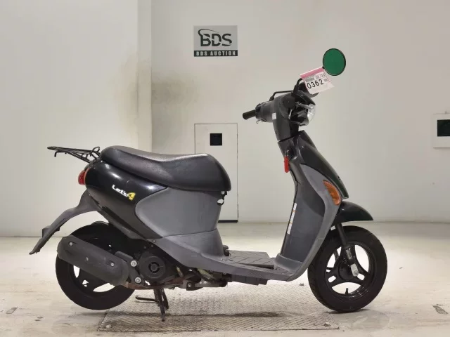 Suzuki LET S4