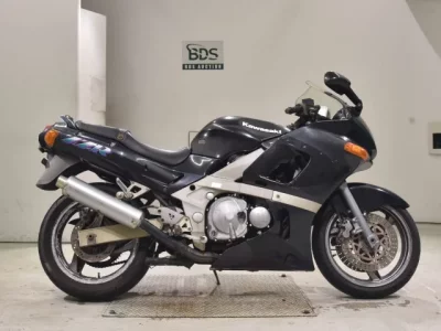 Kawasaki ZZR400-2