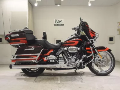 Harley-Davidson HARLEY FLHTKSE1870CVO
