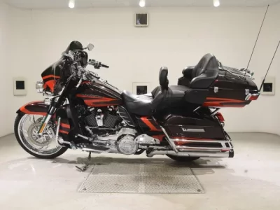 Harley-Davidson HARLEY FLHTKSE1870CVO