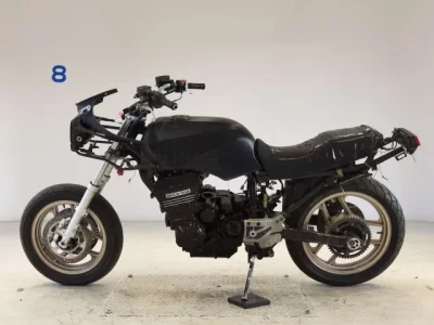 Kawasaki GPZ900R SHO LOUIS NOT EQUIPPED