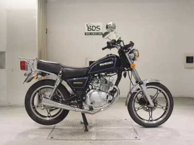 Suzuki GN125H