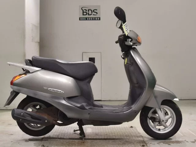 Honda LEAD 100