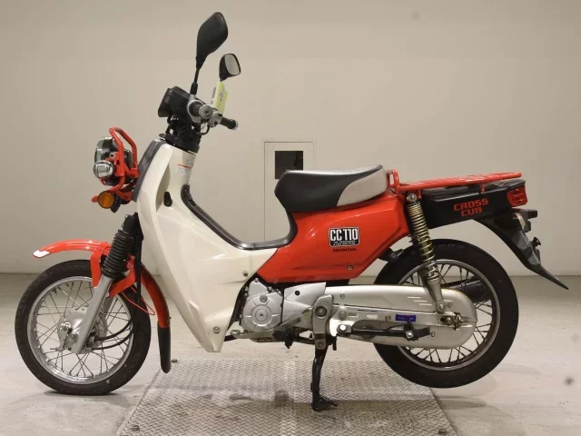 Honda C110-2