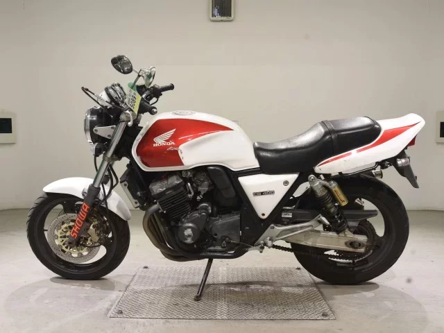 Honda CB400SF