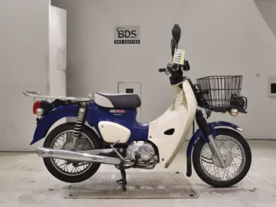 Honda C110-3