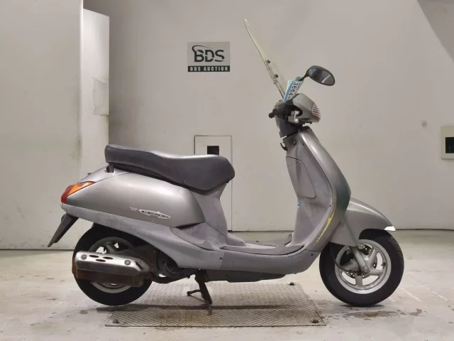 Honda LEAD 100