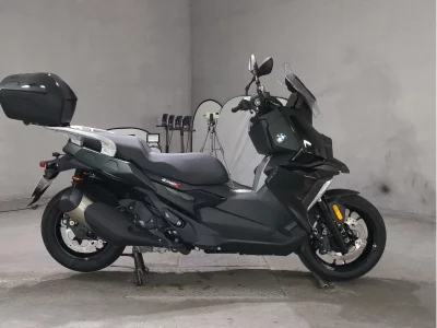 BMW BMW C400X