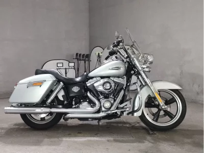 Harley-Davidson HARLEY FLD1580