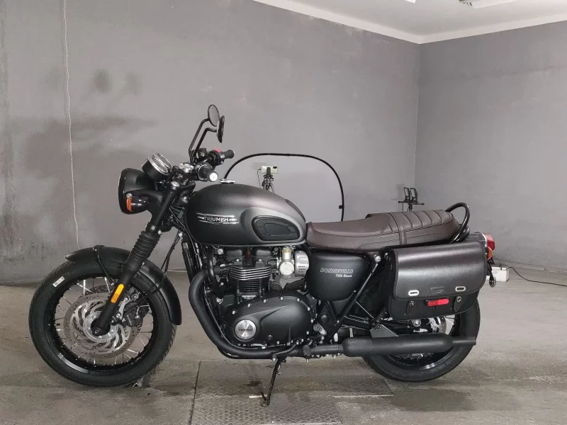Triumph TRIUMPH T120 BONNEVILLE