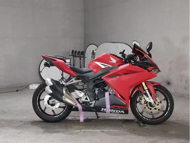 Honda CBR250RR