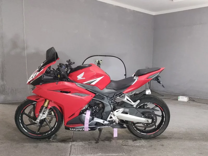 Honda CBR250RR