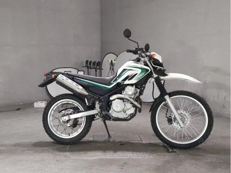 Yamaha SEROW 250