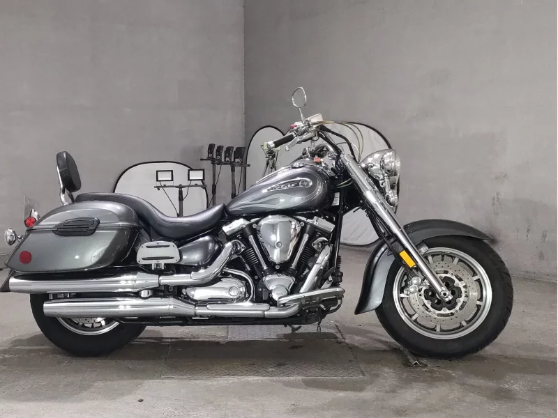 Yamaha XV1700 ROADSTER