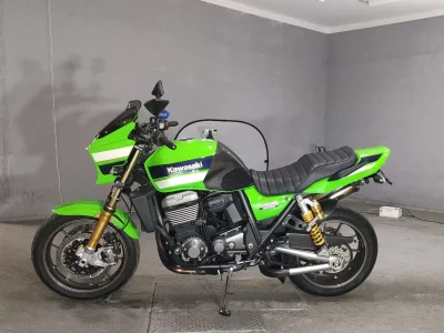 Kawasaki ZRX1200  с аукциона в Японии