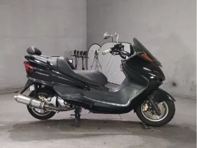 Yamaha MAJESTY 250C