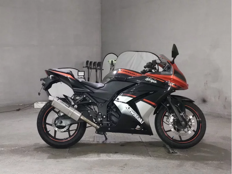 Kawasaki NINJA250R