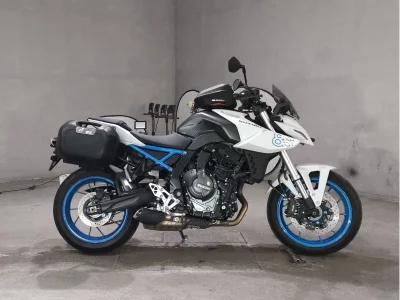 Suzuki GSX-8S  с аукциона в Японии