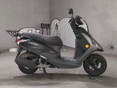 Yamaha AXIS Z