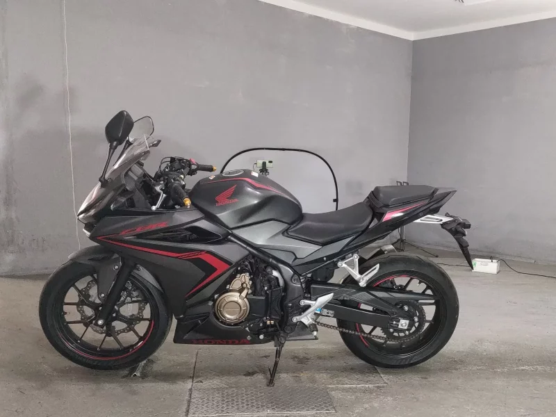 Honda CBR400R