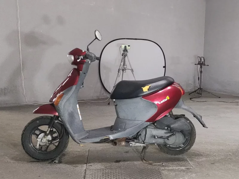 Suzuki LET S4