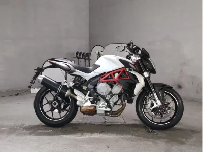 MV Agusta MV AGUSTA BRUTALE 800