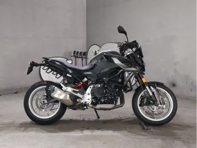 BMW BMW F900R 2021