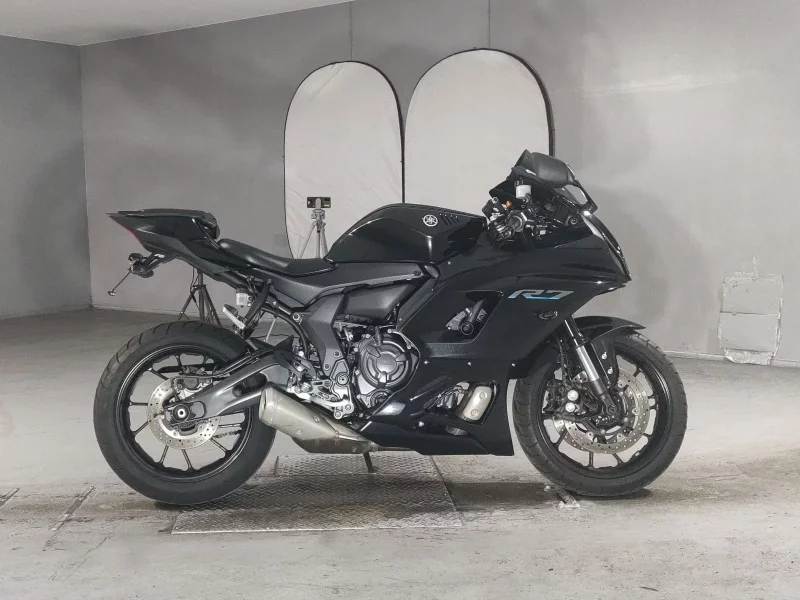 Yamaha YZF-R7