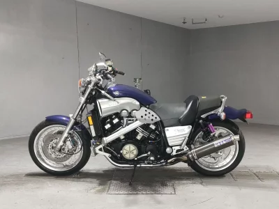 Yamaha V-MAX  с аукциона в Японии