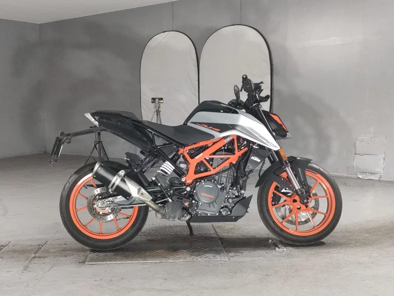 KTM  390 DUKE лот № 5068 оценка 4  с аукциона в Японии