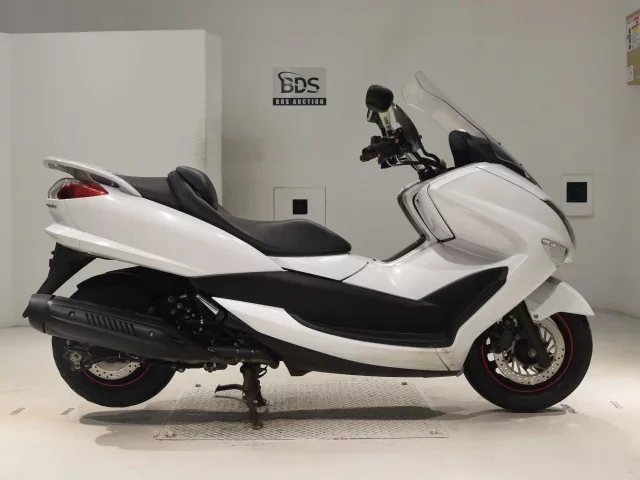Yamaha MAJESTY 250-4