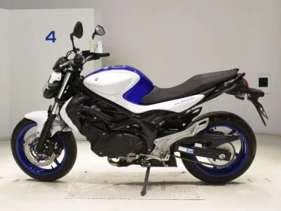 Suzuki GLADIUS400